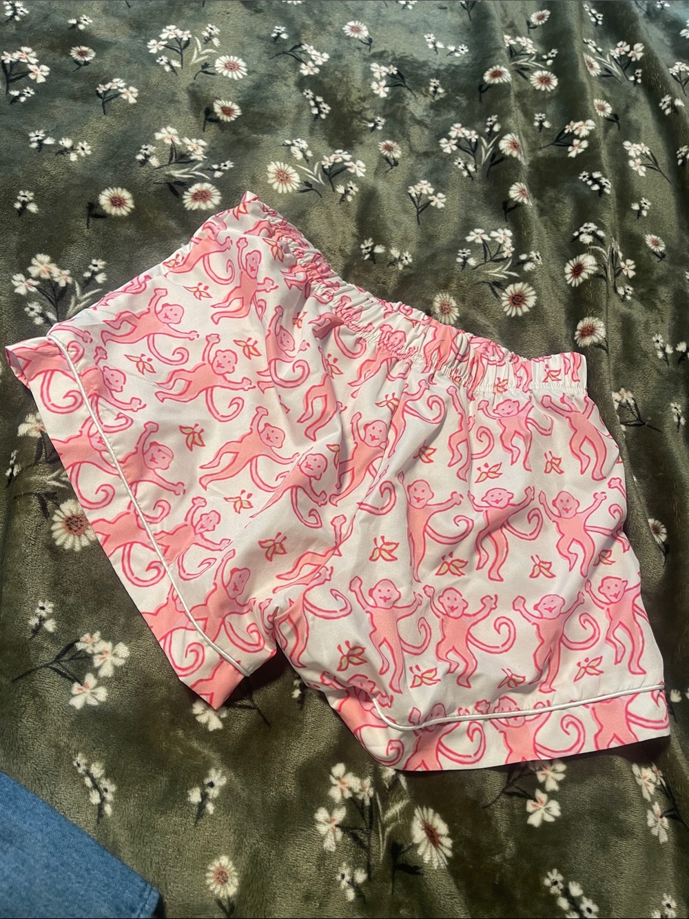 Roller rabbit Pink Monkey-Print Women's Pajama Shorts silky